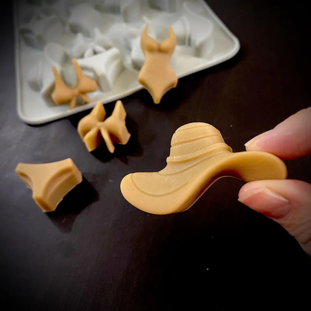 A Summer-Themed Beach Bikini M - Silicone Cake Mold บทวิจารณ์และราคา