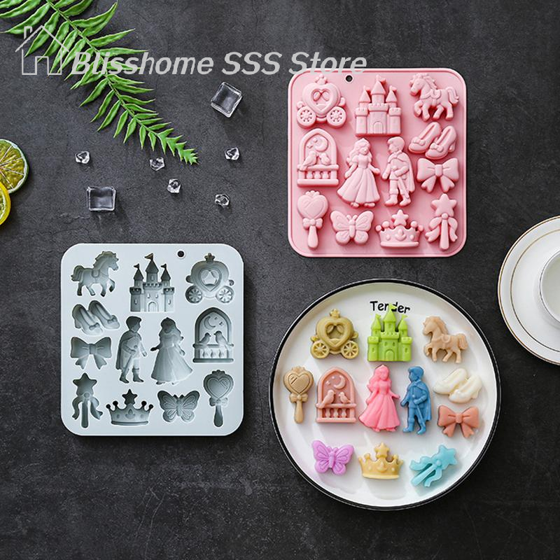【S】12 Cavity Prince, Princess  - Silicone Cake Mold บทวิจารณ์และราคา
